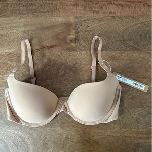 SKIMS Fits Everybody Push Up Demi Bra